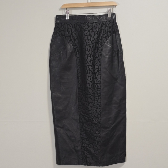 Dresses & Skirts - Vintage Genuine Leather With Leopard Print Pencil Skirt Color Black